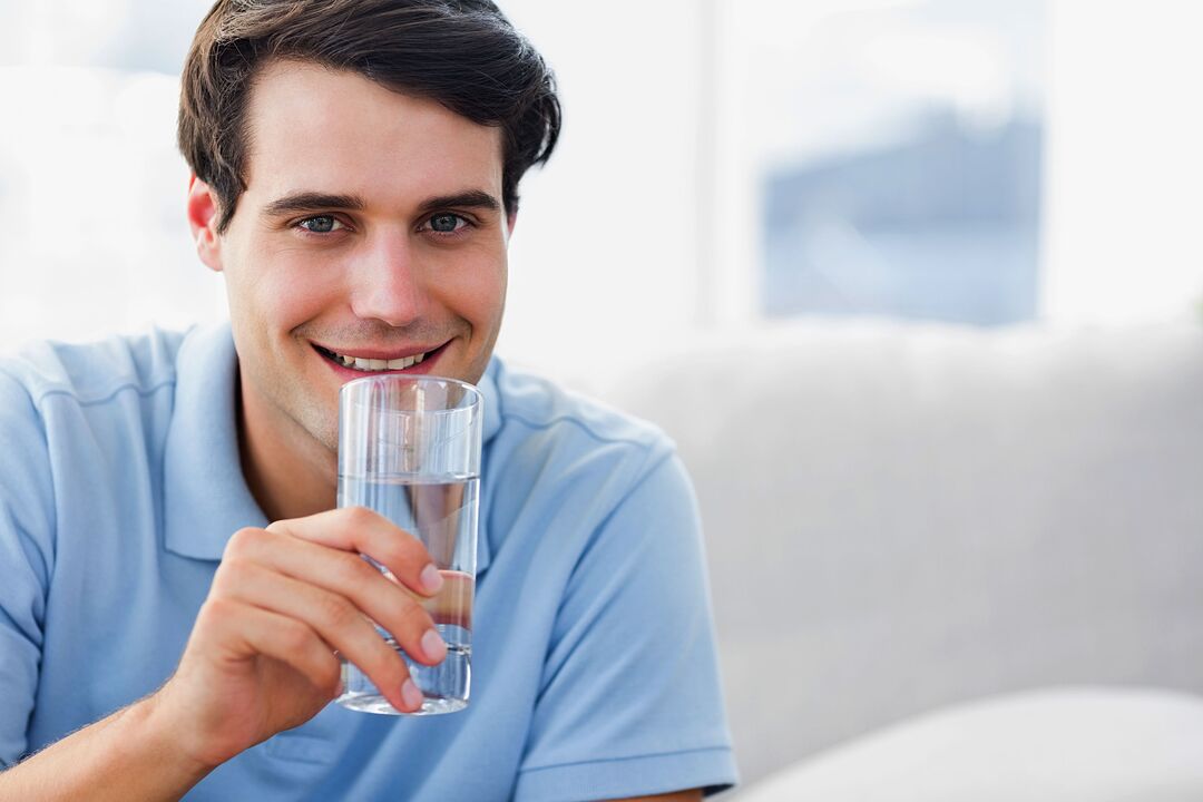 Ocuvit Kapselen ginn mat propperem Waasser gewascht